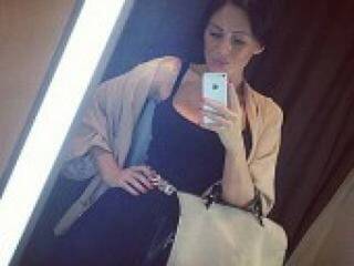 Erotinis vaizdo pokalbis ggiilza