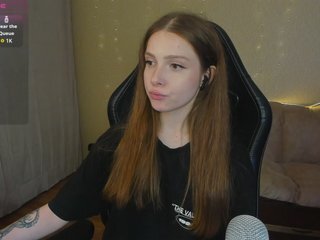 Erotinis vaizdo pokalbis Giai