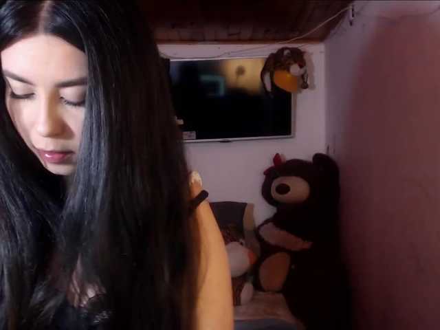 Transliacijos ekrano nuotraukos GigglessLovee