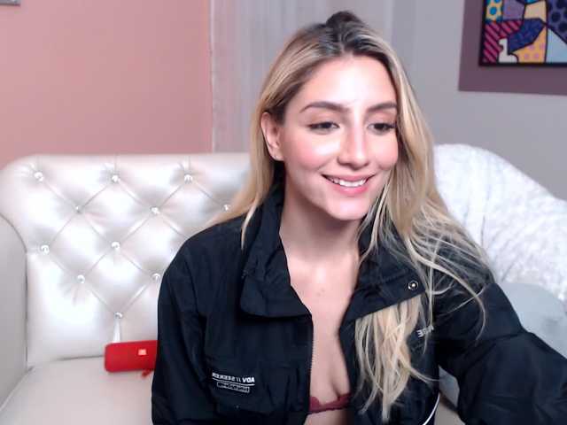 Nuotraukos GigiElliot If you are looking for some fun, you are in the right place ⭐ PVT Allow ⭐ Sexy dance + Streptease at goal 688