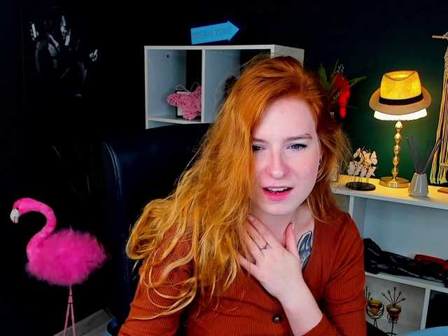 Nuotraukos GigixCHARM Hi loves! #mistress #joi #cei #sph #cuckold #redhead #cbt #buzz