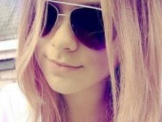 Erotinis vaizdo pokalbis giliya