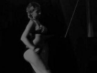 Erotinis vaizdo pokalbis ginaplum