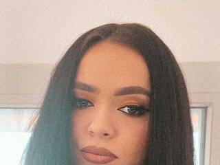 Erotinis vaizdo pokalbis GinaStar