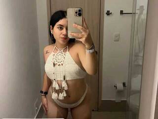 Erotinis vaizdo pokalbis GisselDowell