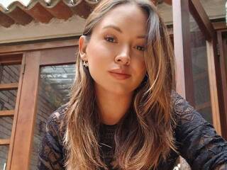 Erotinis vaizdo pokalbis Gitana1