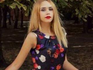 Erotinis vaizdo pokalbis giulina