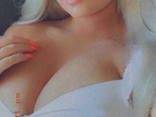 Erotinis vaizdo pokalbis -Brilliancy-