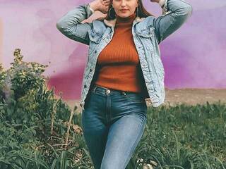 Erotinis vaizdo pokalbis GoddessKris