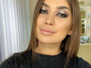 Erotinis vaizdo pokalbis goldengirll