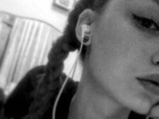 Erotinis vaizdo pokalbis goldvik