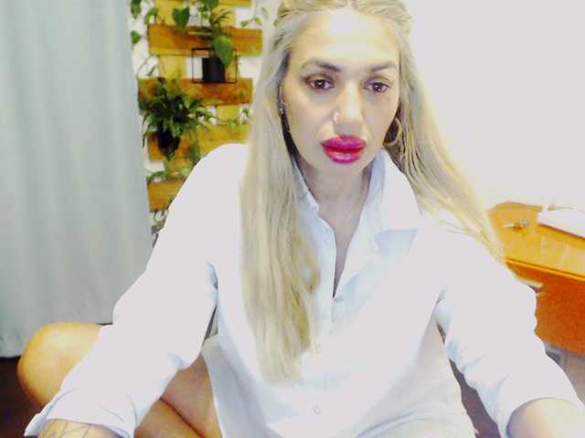 Transliacijos ekrano nuotraukos goodspleasure