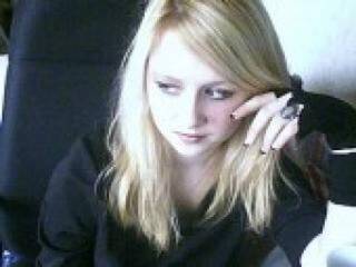 Erotinis vaizdo pokalbis gothicsun