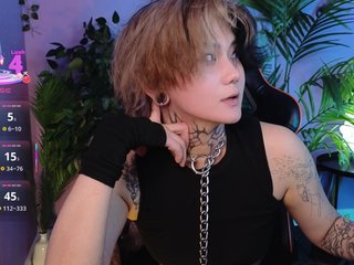 Erotinis vaizdo pokalbis Ravens_Nest