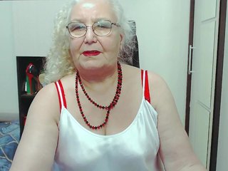 Erotinis vaizdo pokalbis GrannyWants