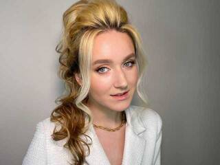 Erotinis vaizdo pokalbis Grinny-Stoun