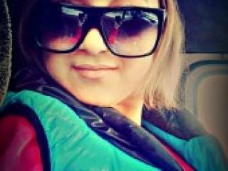 Erotinis vaizdo pokalbis haileyy