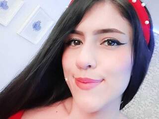 Erotinis vaizdo pokalbis Hanah-Steele