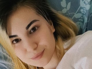 Erotinis vaizdo pokalbis HanAmi999