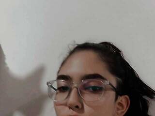 Erotinis vaizdo pokalbis HannaGrace