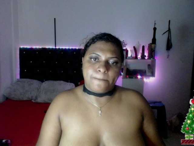 Nuotraukos hannalemuath #squirt #latina #bigass #bbw helo guys welcome to my room I want to play and do jets a lot today