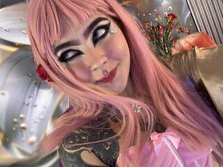 Erotinis vaizdo pokalbis hannybluee