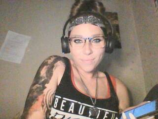 Erotinis vaizdo pokalbis Harlemhotshot