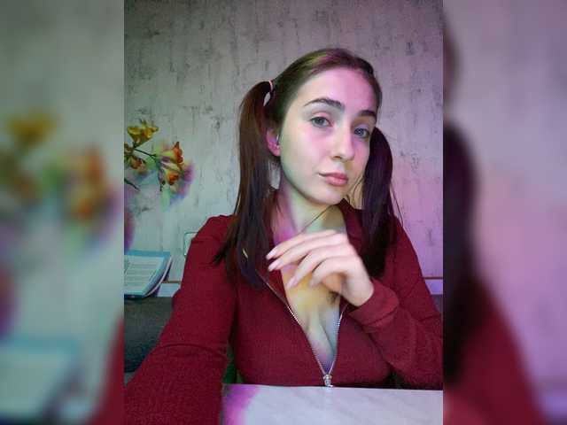 Transliacijos ekrano nuotraukos Harmful-angel