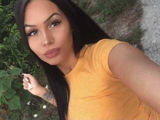 Erotinis vaizdo pokalbis HarmonyAngel