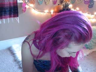 Nuotraukos HazyLunax0 @lush in@ 1tk-kiss/3tk-spank/20tk-tits/50tk-pussy flash cum chat and have fun with your kitten.