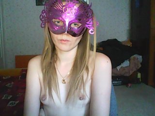 Nuotraukos SweetKaty8 I'm Katya. Masturbation, SQUIRT, toys and all vulgarity in group and private chat rooms =). Cam-15; feet-10.put LOVE-HEART LITTER!