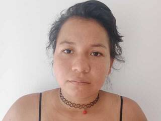 Erotinis vaizdo pokalbis Heidi-meyer