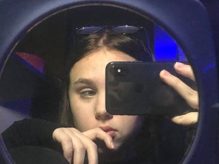 Erotinis vaizdo pokalbis Helen-sun