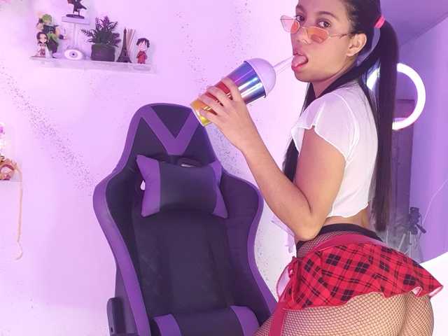 Profilio nuotrauka Helen-Vidall
