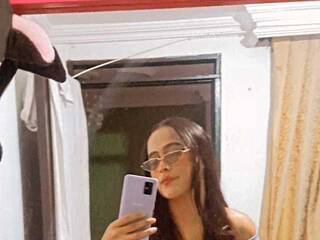 Erotinis vaizdo pokalbis hellen-69