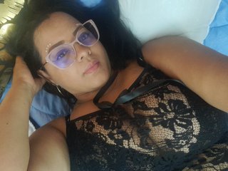 Erotinis vaizdo pokalbis HellenDonato