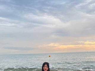 Erotinis vaizdo pokalbis Hellenpierce