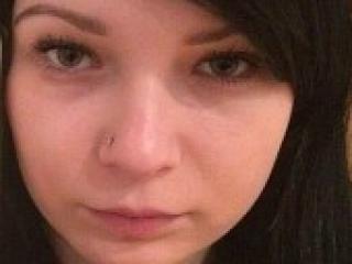 Erotinis vaizdo pokalbis henriete