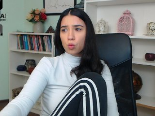 Nuotraukos Henriqua #lovenseon #maybe #squirt #lovense #lush #ohmibod #new #cute #teen #brunette #sensual #pussy