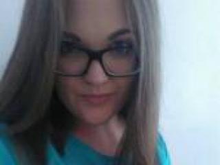 Erotinis vaizdo pokalbis hermosa