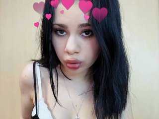 Erotinis vaizdo pokalbis HeyElli