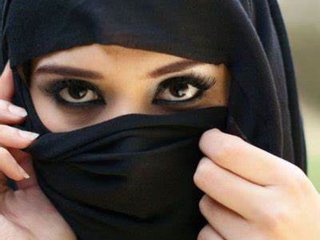 Erotinis vaizdo pokalbis Hijabi-Girl