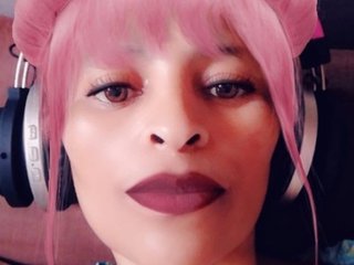 Erotinis vaizdo pokalbis HoneyHeat1