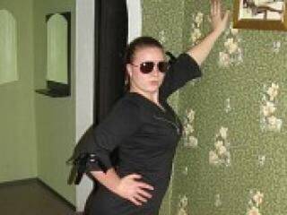 Erotinis vaizdo pokalbis honeykissx