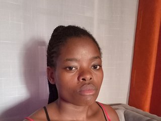 Erotinis vaizdo pokalbis Honeyme24