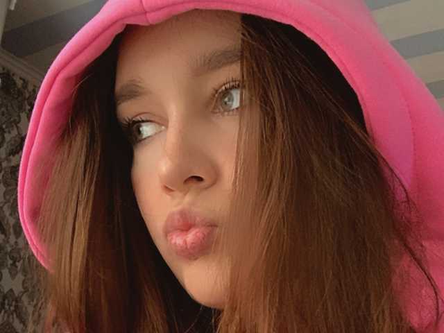Profilio nuotrauka Honeyy-beee