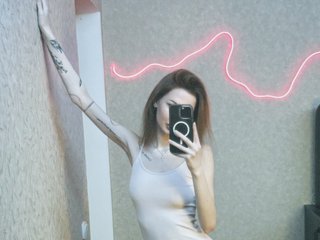 Erotinis vaizdo pokalbis HorneyDiwazz