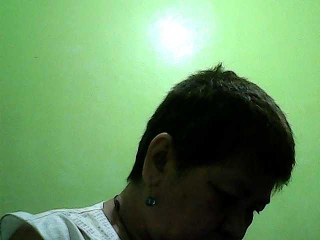 Transliacijos ekrano nuotraukos HornyGranny