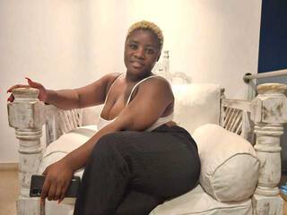 Erotinis vaizdo pokalbis Hornyskyller