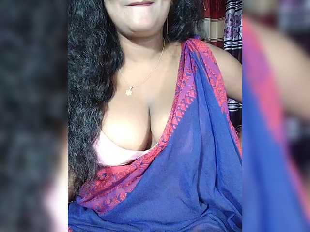Transliacijos ekrano nuotraukos Hot-Anjolia
